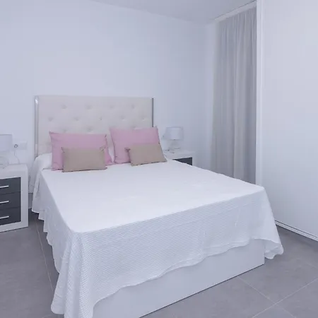 Poris 2 Beachfront By Holidays Apartment Corralejo