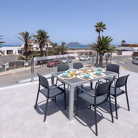 Διαμέρισμα Poris 2 Beachfront By Holidays Κοραλέχο